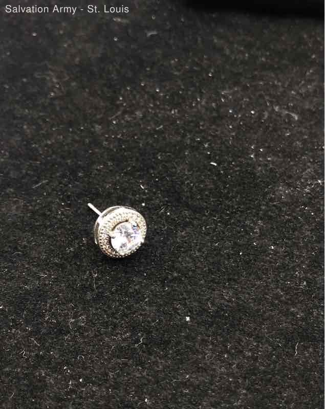 Womens Silver Tone Stackable Butterfly Clasp Diam… - image 3