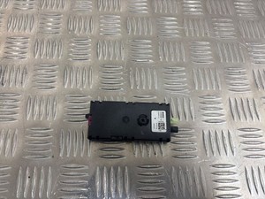 BMW 2 F46 2016 Antennenverstärker Signalverstärker 21367510 UVY35793