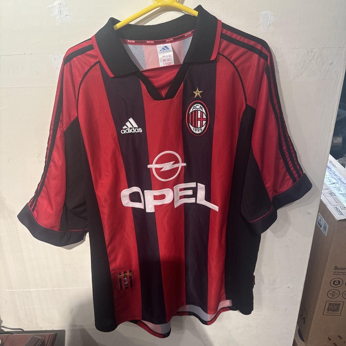 AC ミラン　OLD HOME JERSEY (Made in ITALY) adidas AC Milan 2002-2003 Home Jersey Medium Red Black Italy