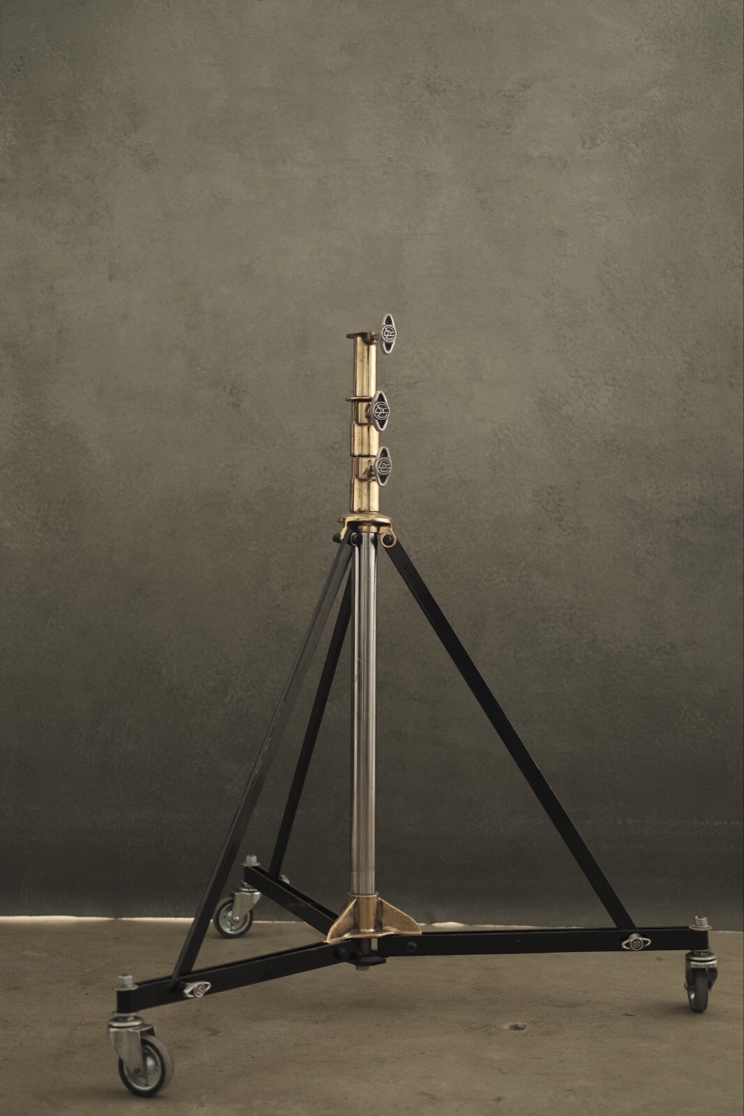 RARE Vintage Mole Richardson Senior Lightstand In Gold And Black