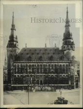 1944 Press Photo Rathaus, City Hall, Aachen, Germany - pix04472