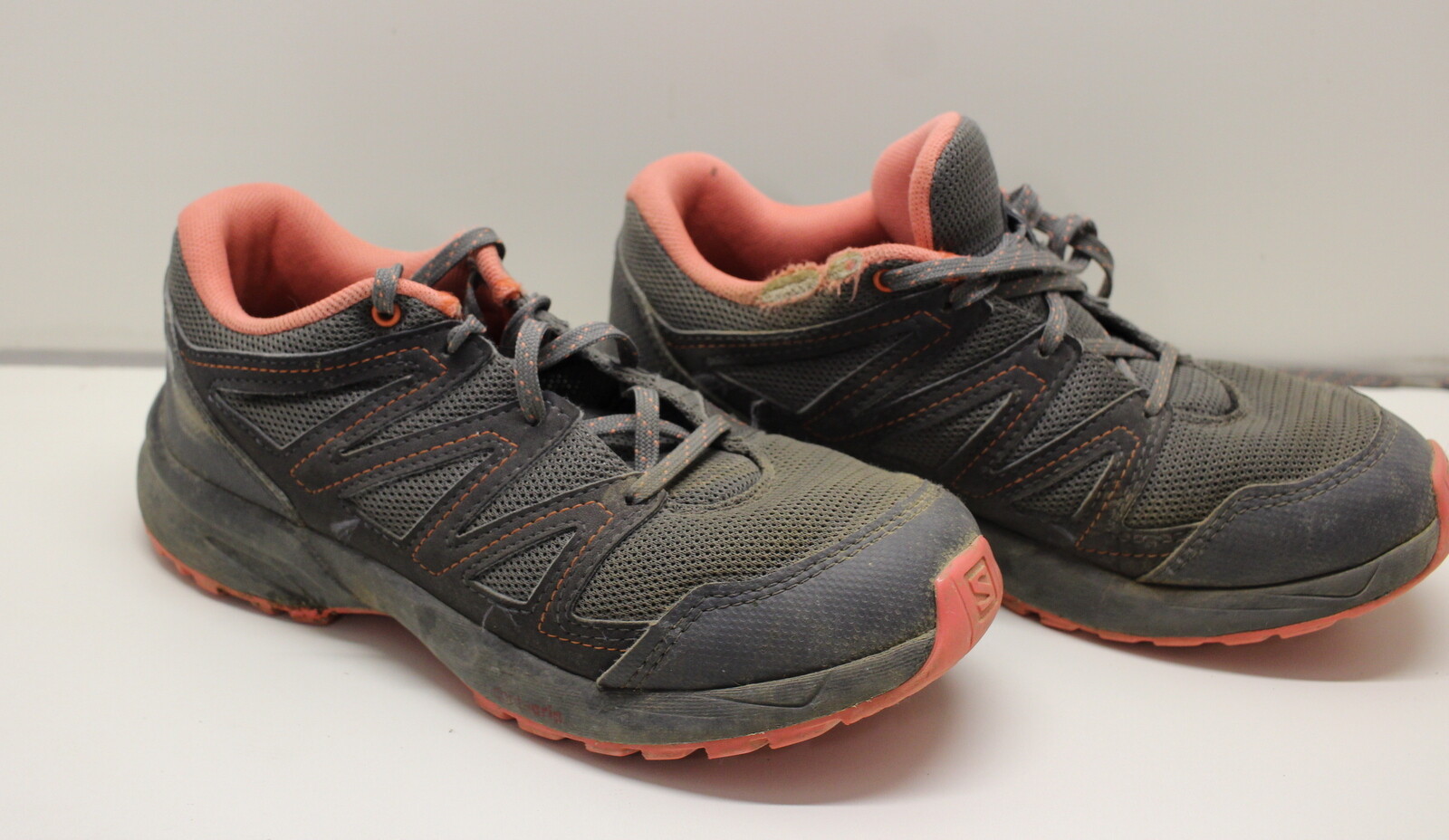 Salomon Contagrip scarpe da trekking outdoor taglia 35 grigio rosa