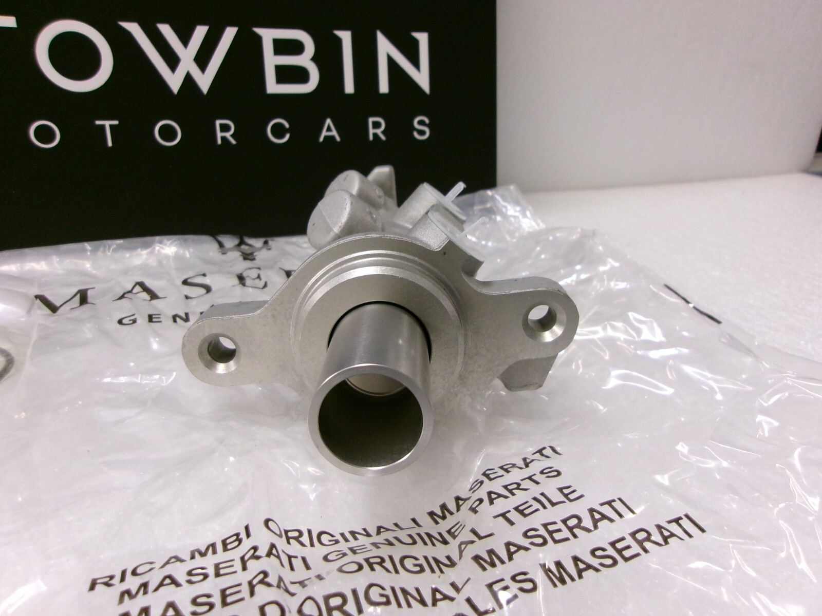 17-23 Maserati Levante M161 Brake Master Cylinder Pump
