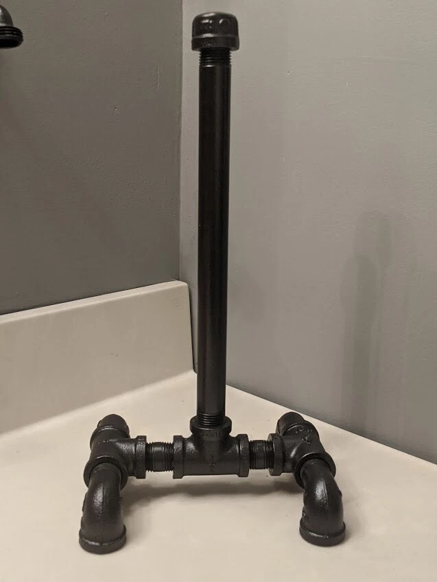 Iron pipe paper towel holder new arrivals