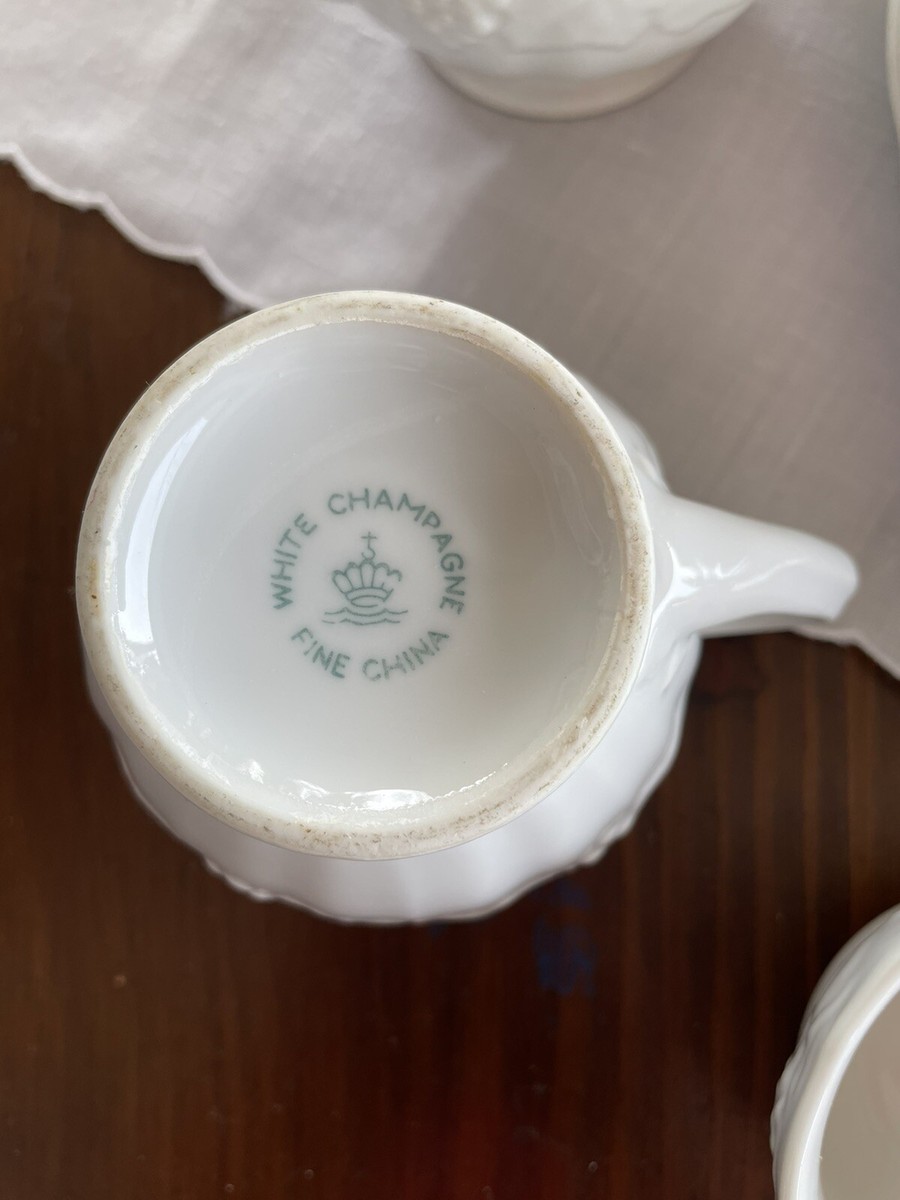 Lipper Mann White Champagne China Set Of 27 Pieces | eBay