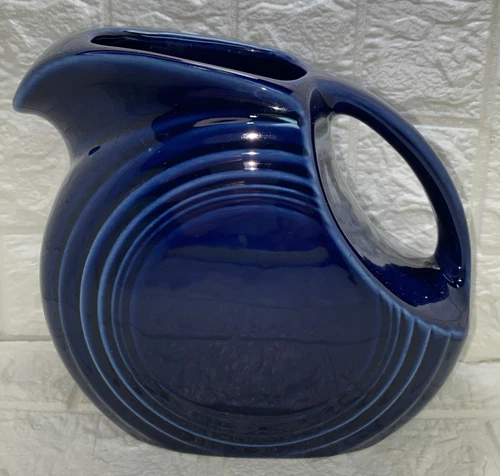 Fiesta Ware Cobalt Blue 5 1/2”Disc Pitcher Original Post 1986 With H This Is EUC