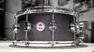DS Drum 44657 Venom Serie 14'''' x 6,5'''' 6-lagige Ahornschlinge - anthrazit