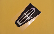 New 2003-2004-2005-2006 For Lincoln Navigator Hood Emblem-badge Restorer-read. New 2003-2004-2005-2006 For Lincoln Navigator Hood Emblem-badge Restorer-read.
