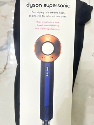 Dyson Supersonic Hair Dryer w/ Diffuser & 5 Styling Attachments