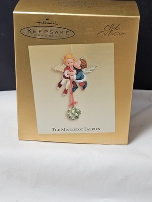 HALLMARK - The Mistletot Faeries ornament - 2003