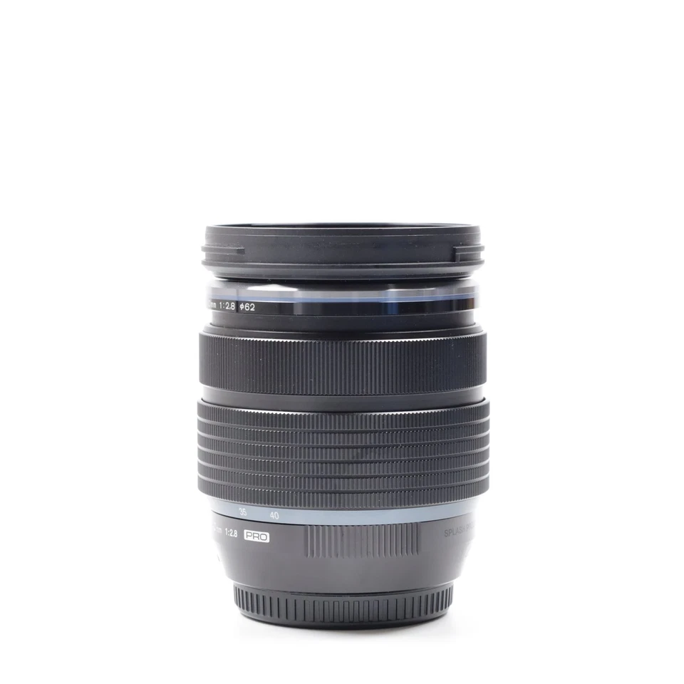 OLYMPUS M.ZUIKO DIGITAL ED 12-40mm F2.8 PRO NEGRO [Casi Como Nuevo] #197AA - Imagen 2 de 4