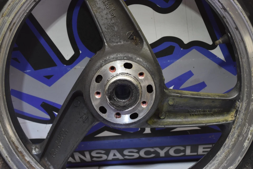 DF12 前轮圈 17x3.5 英寸 1999 川崎忍者 ZX11 Zx-11 Zx 11 1100 — 第 2/4 张图片