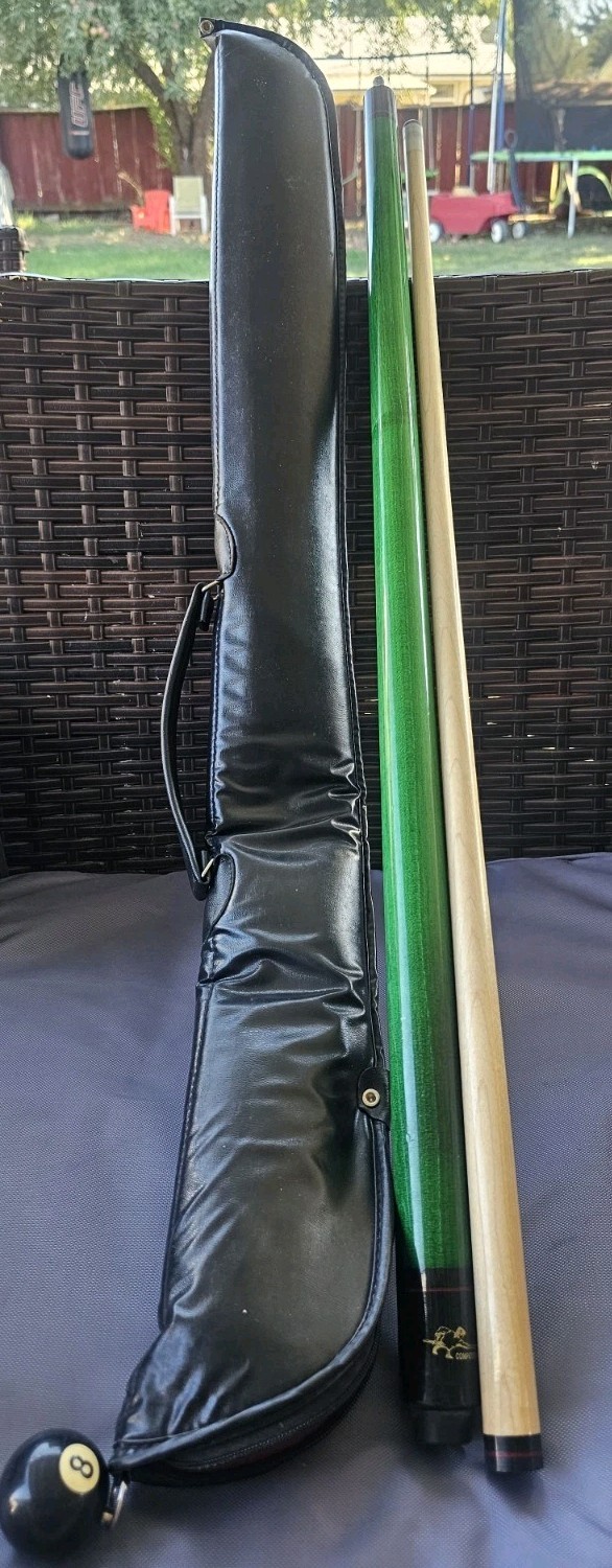 Vintage Pool Cue Sticks Lot Of 2 Wilson 19oz & Sportcraft Competition 19.5 Oz 