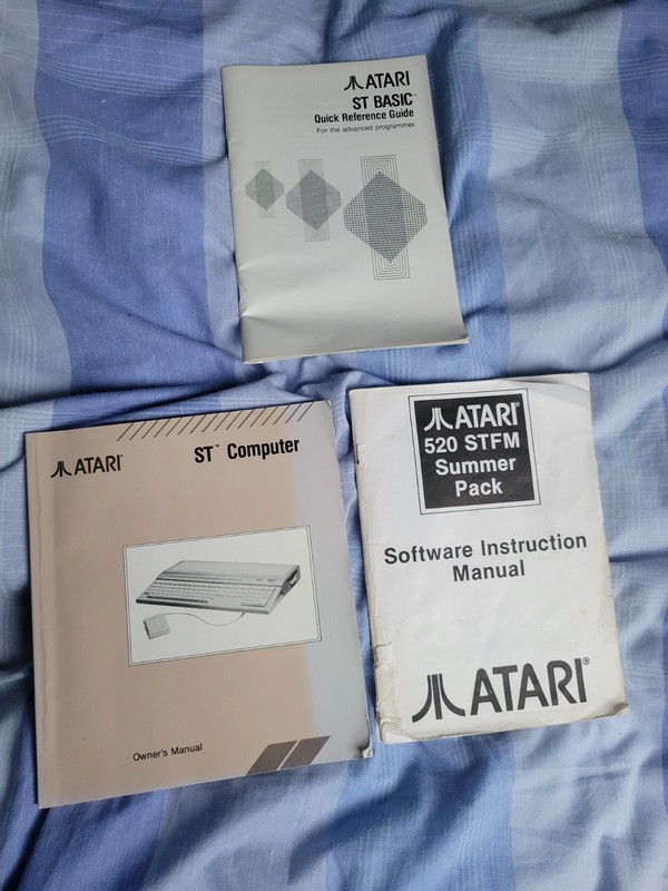 Atari ST manuals bundle -see pics