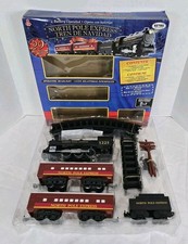 North Pole Express Train Set Christmas 29 Piece Battery Operated Tracks NIB