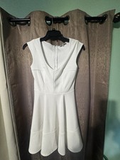 Guess White Vintage Fit N Flare V Neck Mini Sleeveless Dress Women’s Size M 90’s