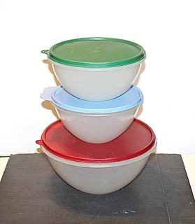Set of 3 Tupperware Wonderlier Sheer Nesting Bowls W/Lids #235 2520 237