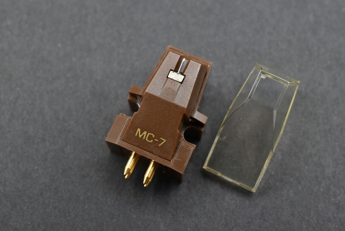 DJ機材 YAMAHA MC-21 Moving Coil Cartridge DJ機材 YAMAHA MC-21 Moving Coil Cartridge Yamaha MC-21