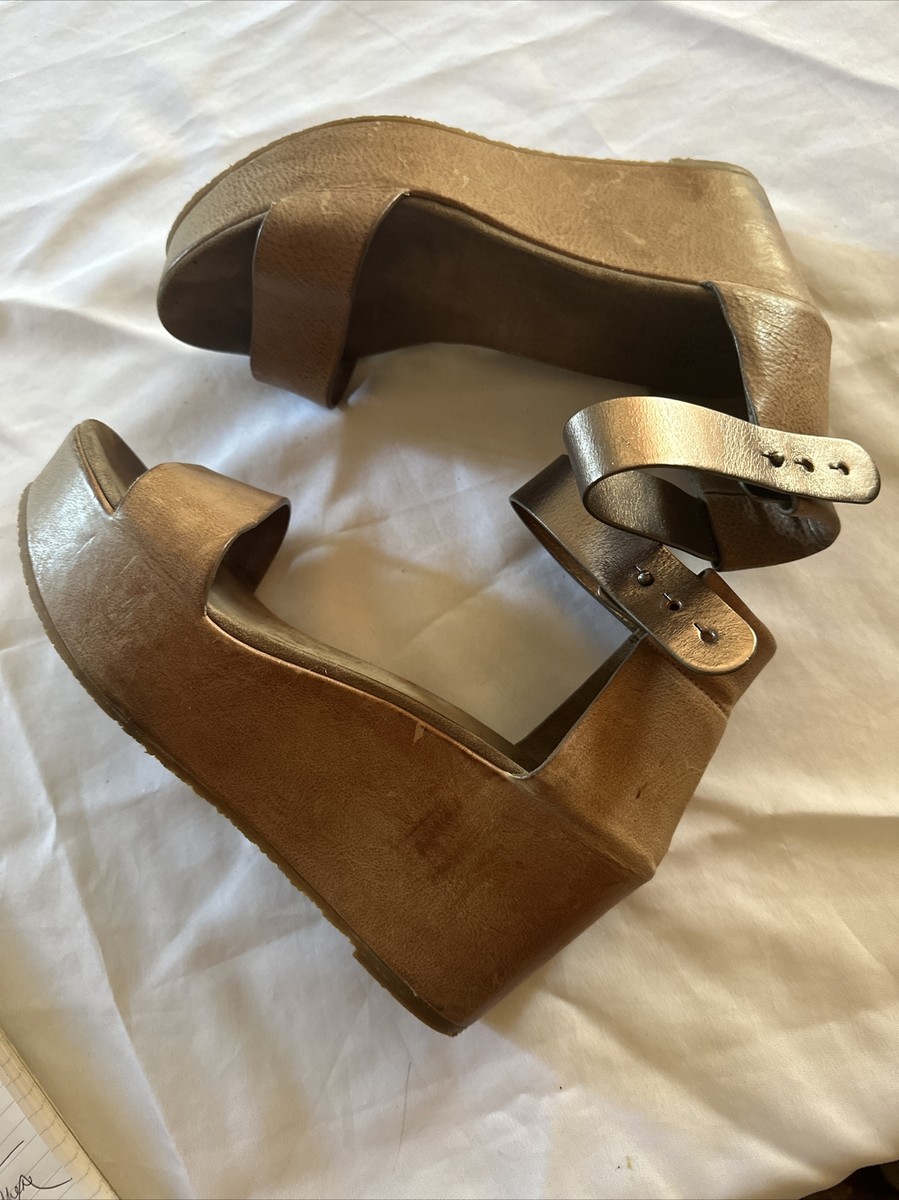 Brunello Cucinelli Tan Leather Ankle Strap Platform Wedge