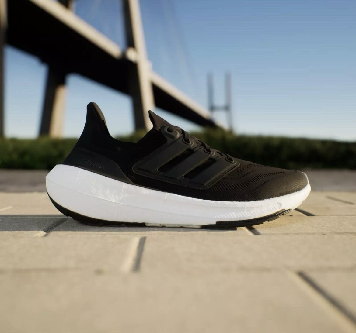 adidas Ultra Boost ブラック Adidas Ultraboost Light Running Sneakers Black White 2023