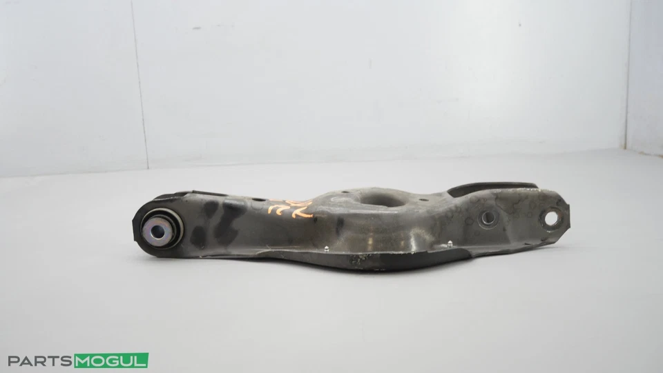 Brazo de control de suspensión inferior trasero izquierdo BMW Active Hybrid 3 2012-16 OEM Foto 2 de 4