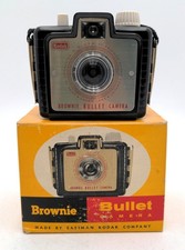 Eastman Kodak 26 Brownie Bullet Film Camera 1957-1964 EX/Box