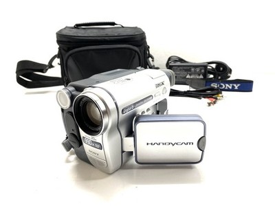 SONY DCR-TRV265 Digital8 Tape Digital Video Camera HANDYCAM Complete Working Set