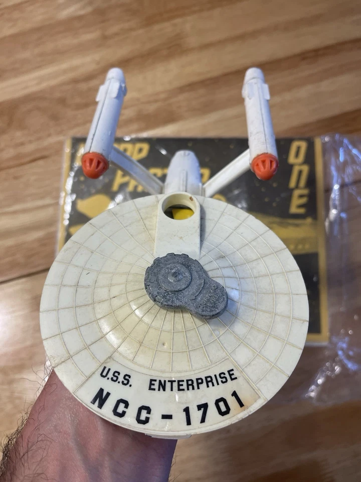 Dinky Toys Star Trek USS Enterprise 1976 NCC-1701 sin caja/errores Foto 4 de 4