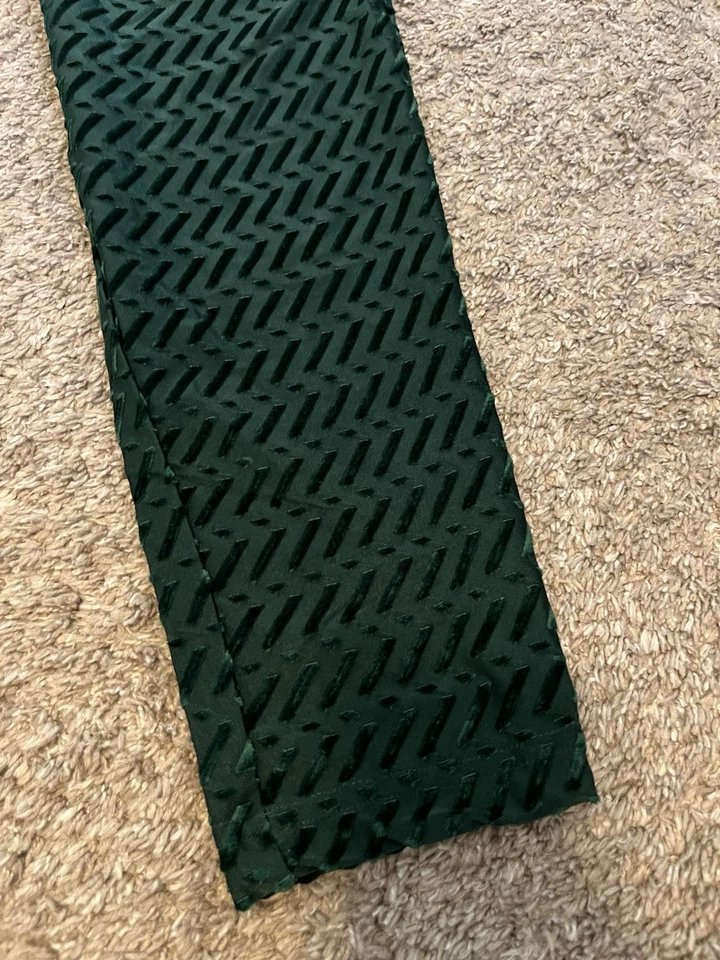 Express Tricot Green Velour Velvet Stretch Legging Pants Women Sz LARGE VTG - Image 2 of 4