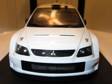 AUTOart 1/18 MITSUBISHI LANCER WRC 05 Plain Body Version White 80527