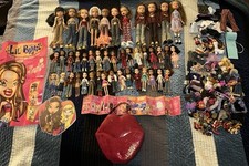 HUGE ULTRA RARE VINTAGE 2001-2003 BRATZ MGA ENT. LOT. 44 Dolls In Total  