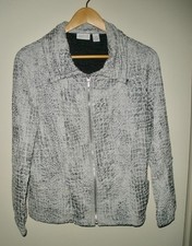  R Chico  s Zenergy Zip Front Weight Jacket Gray Silver Crinkle Texture 0 S