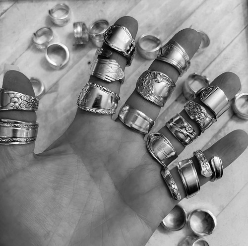 Spoon Rings LOT OF 5 Assorted Patterns And Sizes 5-11 bulk/wholesale Pricing - Picture 7 of 8