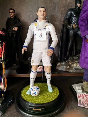 ロナウド　フィギュア　1/6 スーツ　RONALDO X-Studio 1/6 C・ロナウド アクションフィギュア CR7 5種 - 1/6