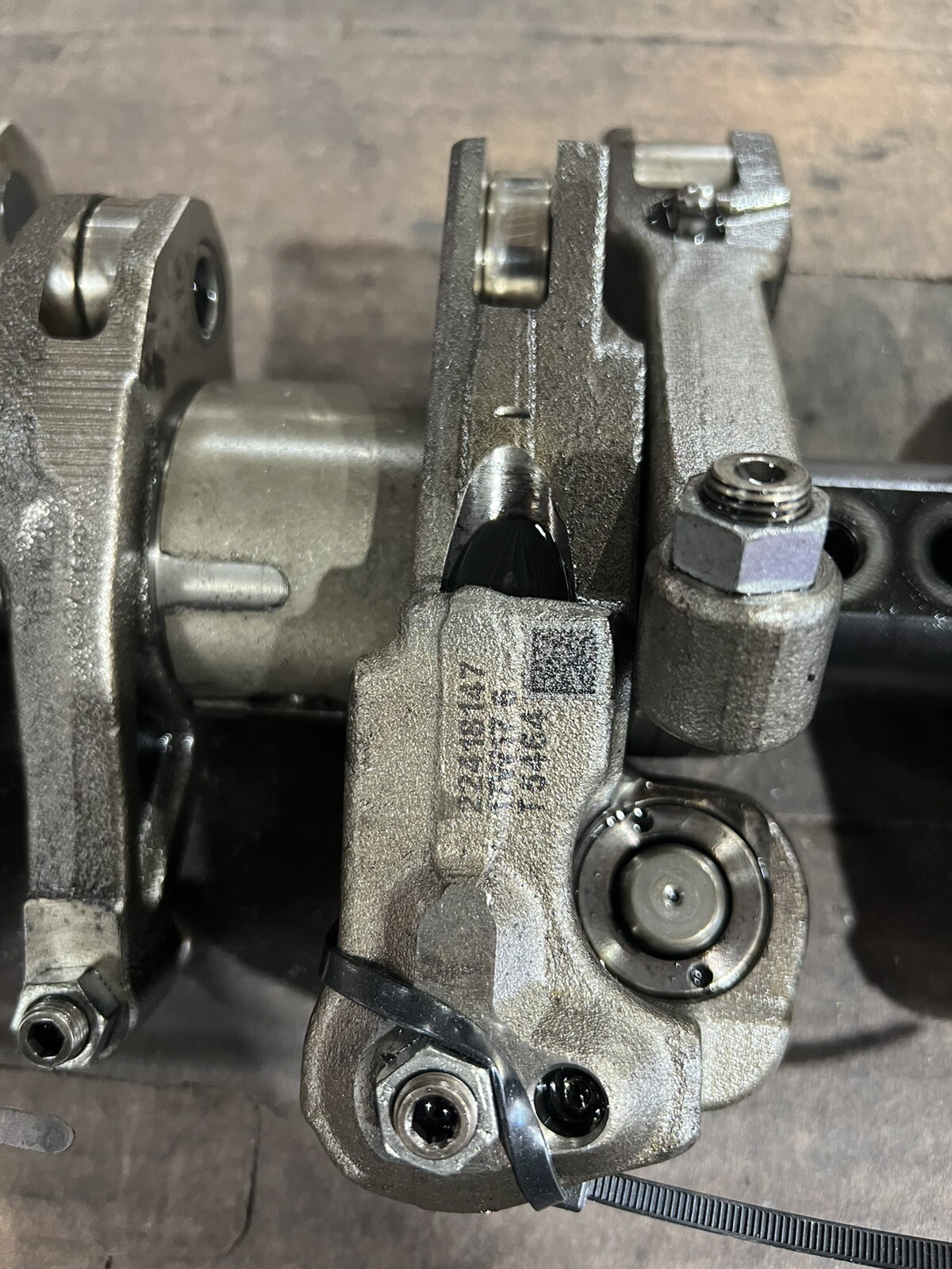 Volvo d13 D13 rocker arm complete 2018 2019 2020 2021 22418147 | eBay