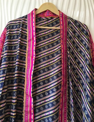 Pure Silk Long Robe Woman Silk Kimono Bohemian Luxury Handcraft Black KMO4860 - Picture 3 of 8