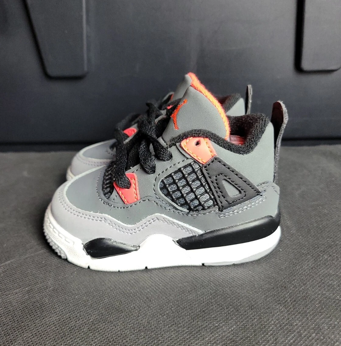 Air Jordan 4 Retro Infrared