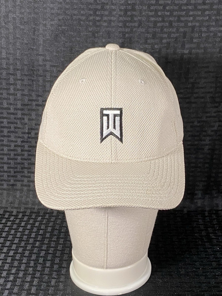 Nike Tiger Woods Golf Baseball Hat Size S/M Fitted
