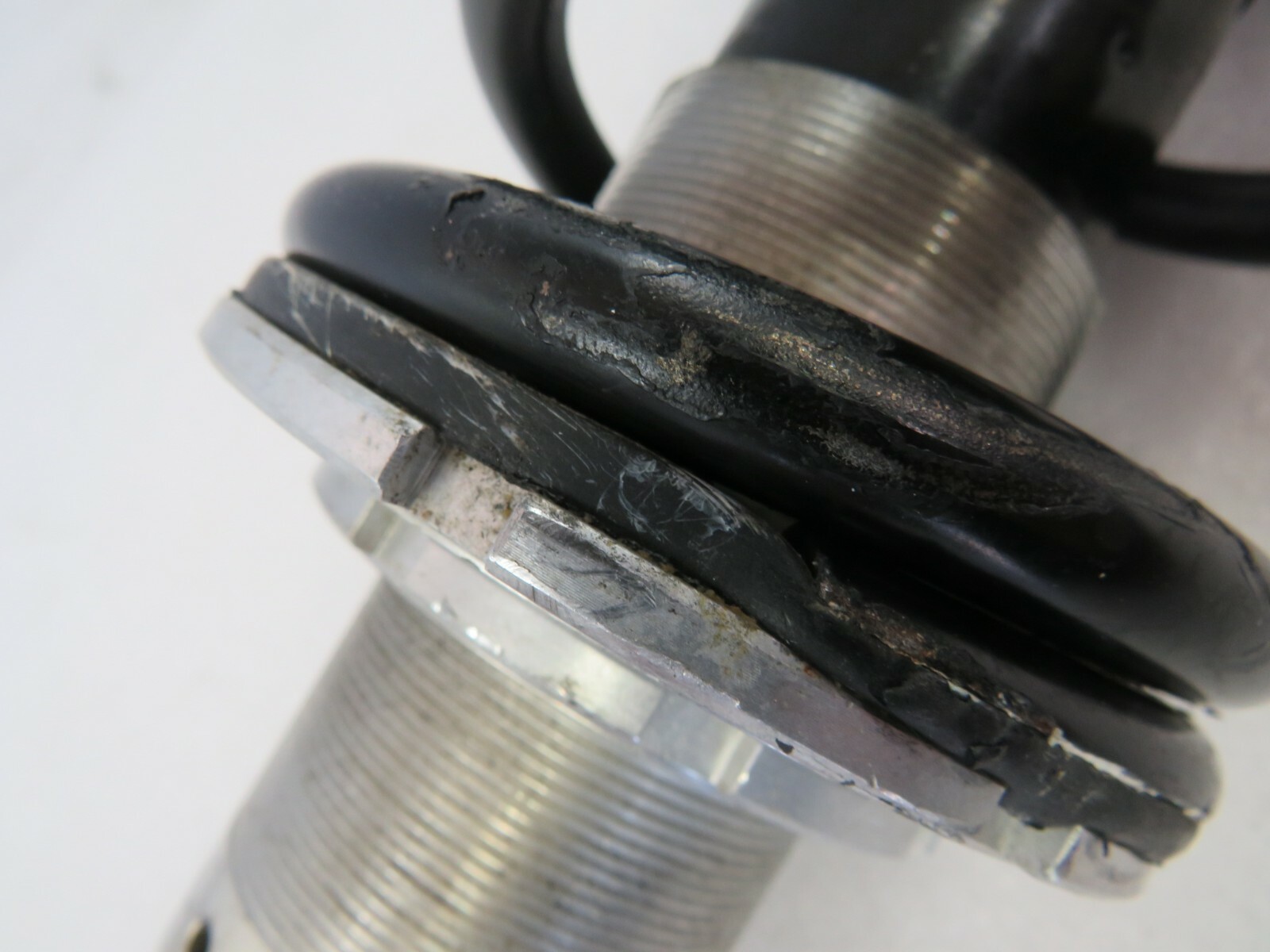 Ferrari California, Front Shock Absorber, Used, Bad Ball Joint, P/N 281475