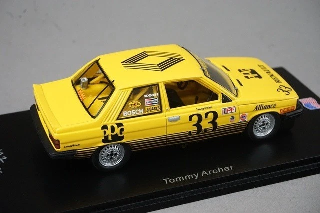 1:43 Spark US062 Renault Alliance Laguna Seca 1984 #33 T.Archer - Image 4 of 4