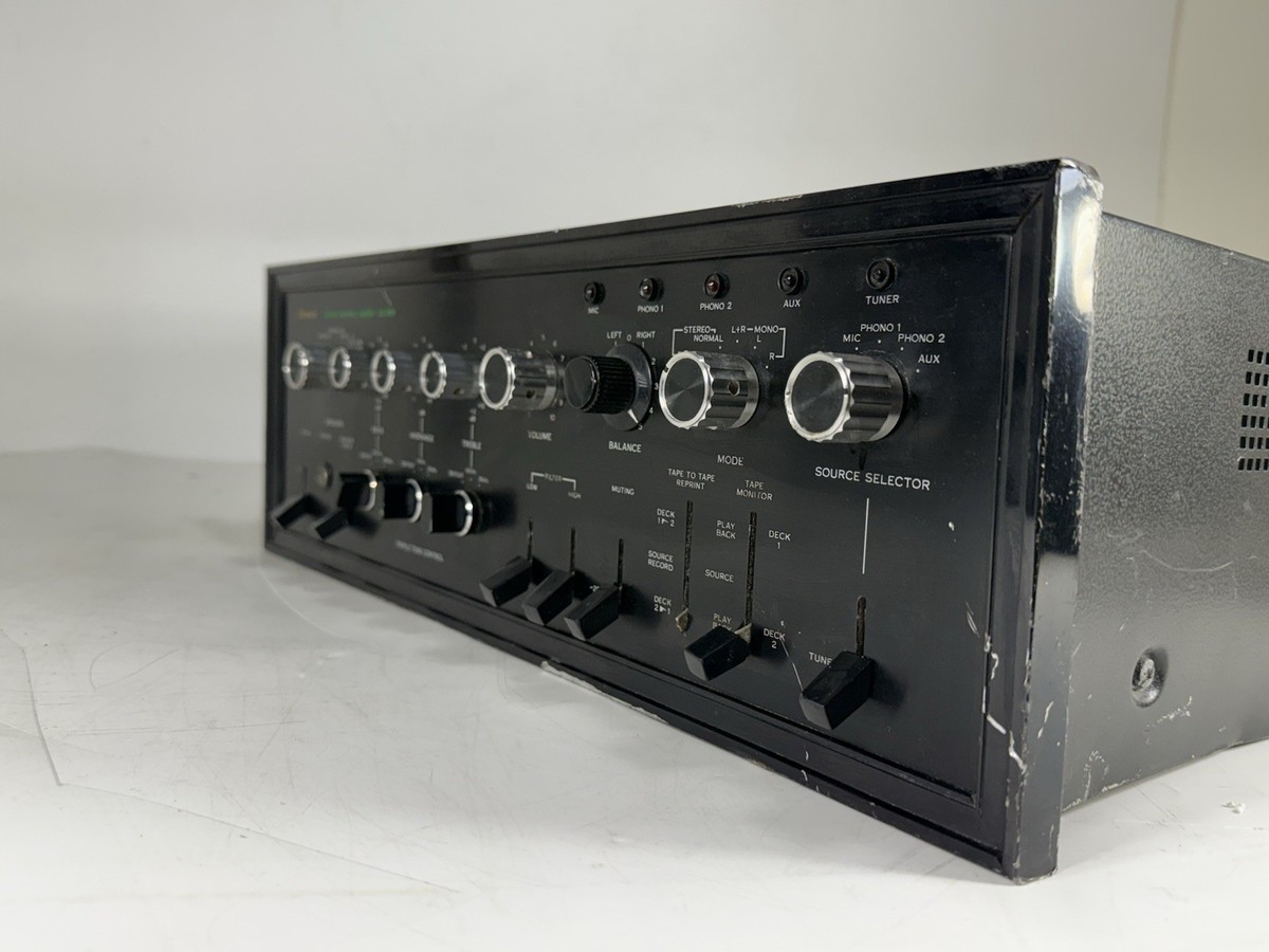 Vintage 1970s Sansui AU-999 Solid State Integrated Stereo
