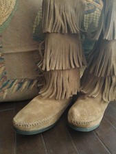 Minnetonka Tall 3 Layer Fringe Suede Boots Size 6 New W/O Box Dusty Brown