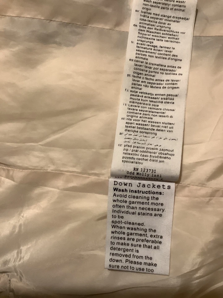 CHAQUETA CORTA DE PLUMÓN PUFFA ACOLCHADA MOLLY ODD TALLA 1 TALLA UK TALLA 8 EN MUY BUENA CONDICIÓN Foto 4 de 4
