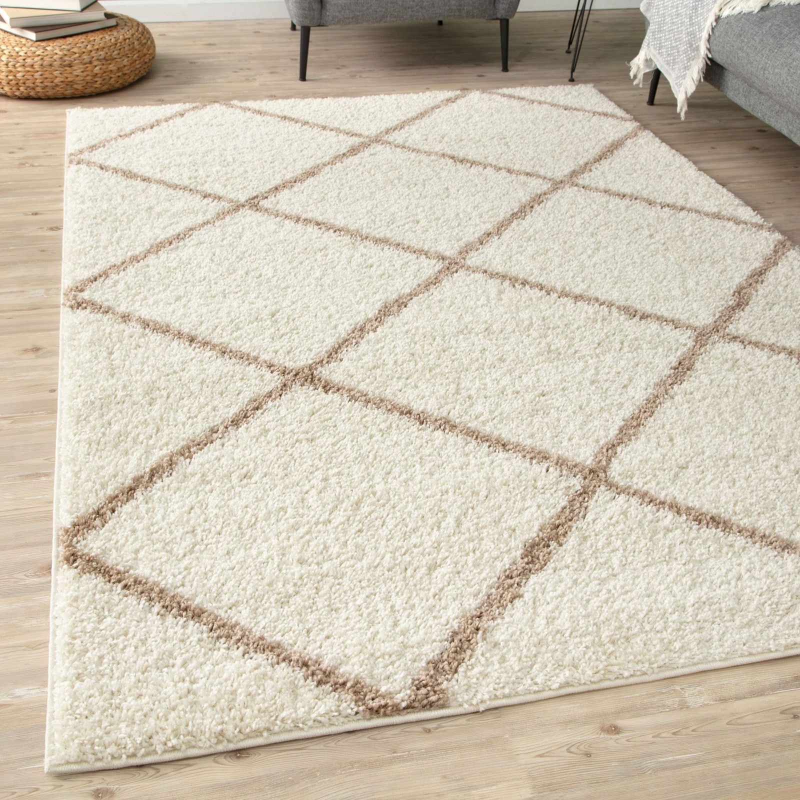 Myshaggy Collection Rugs Diamond Design in Ivory Beige - Image 2