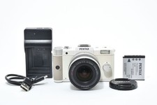 PENTAX Q Compact Mirrorless Camera with 5-15mm Lens Excellent Condition