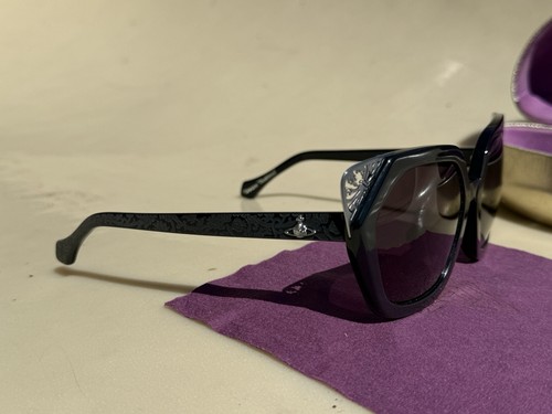 Sunglasses Vivienne Westwood VW897S04 Cаt eyes - Picture 7 of 17