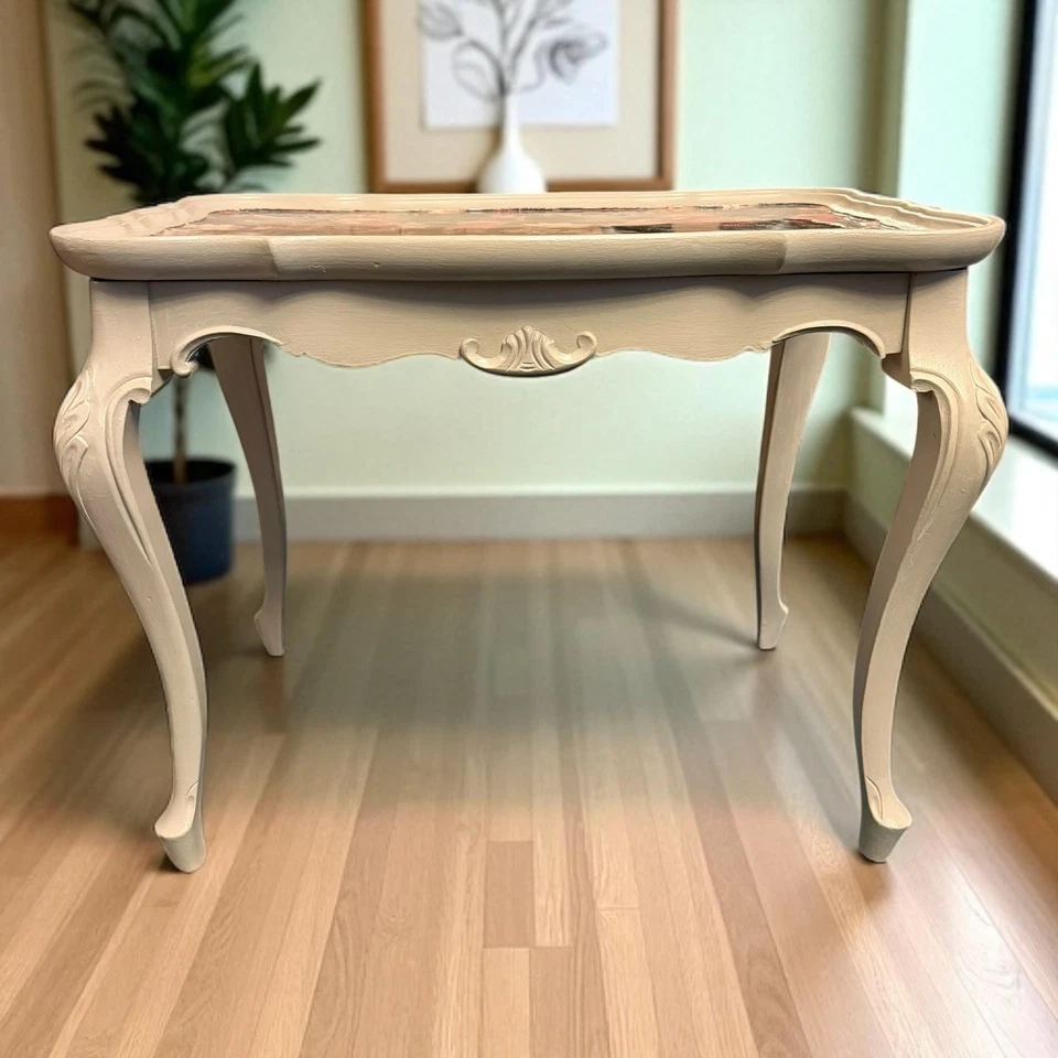 Elegante mesa de centro floral artesanal con detalles para sala de estar Foto 4 de 4