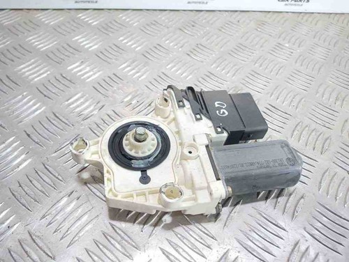 VW GOLF III Variant 1H5 Fensterhebermotor hinten rechts 1C0959812A 31299399
