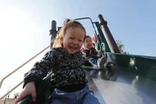 Canon EF-S 10-22mm f/3.5-4.5 USM Ultra Wide-Angle Zoom Lens for DSLR Cameras,