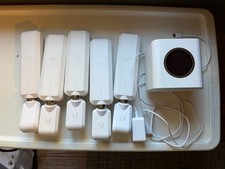 Ubiquiti AmpliFi HD Dual-Band Wi-Fi Router 1750 Mbps 4-Port  5 Mesh Points